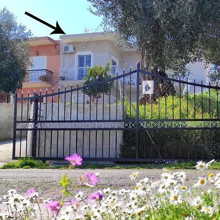 Spiros - Full Renovated House 2022 Apartman Mármaron Kültér fotó